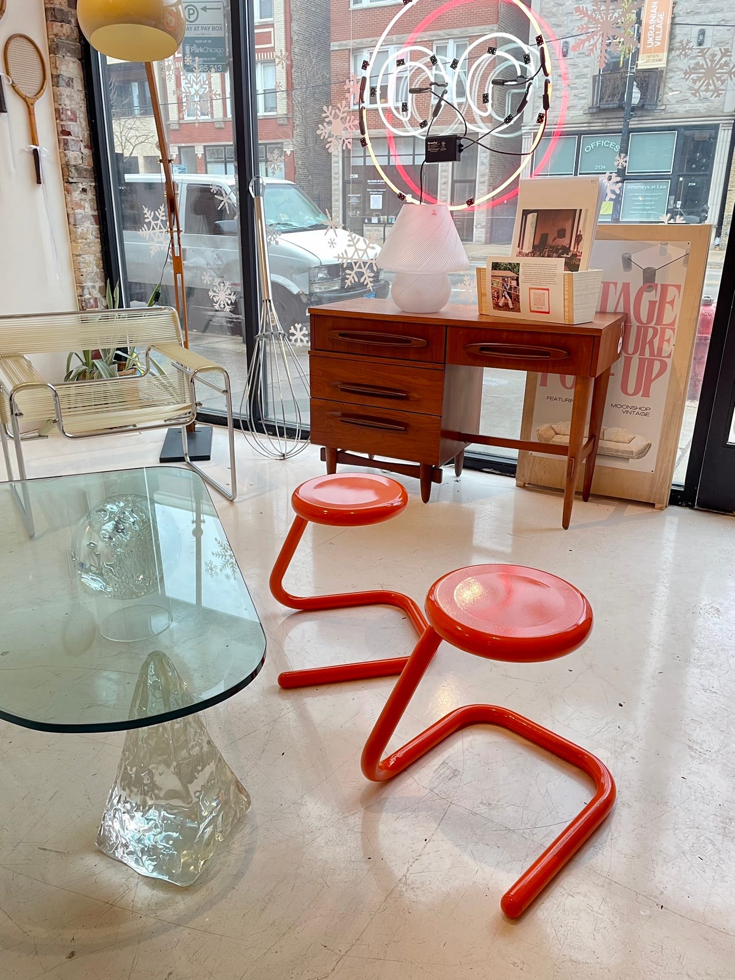 Post 3 by Moonshopvintage on TikTok (video)
