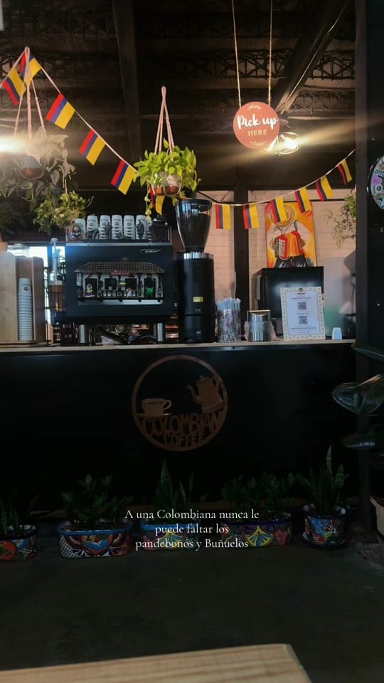 Post 4 by Kat♡ on TikTok (video)
