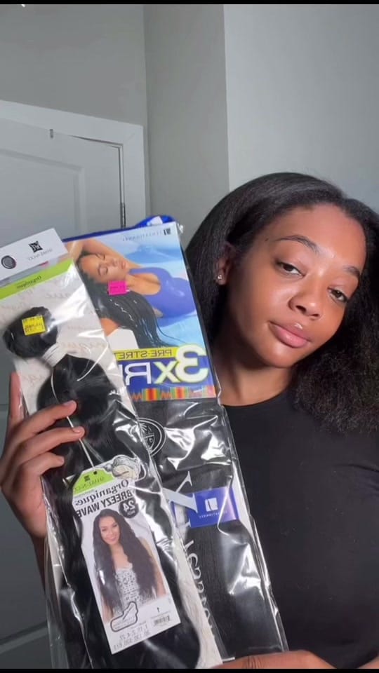 Post 8 by Dasia Janae on TikTok (video)