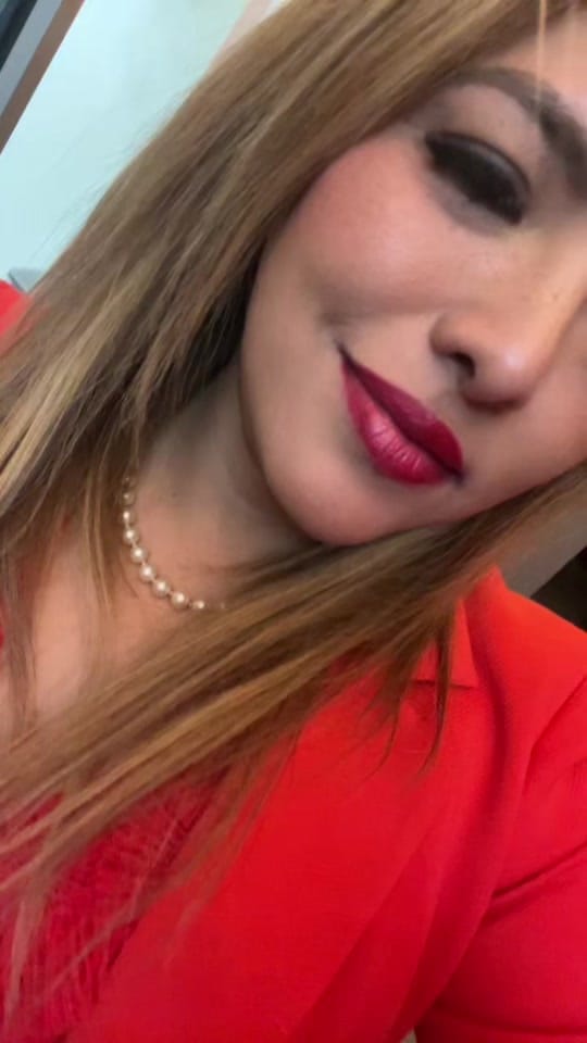 Post 6 by Esther Luna on TikTok (video)