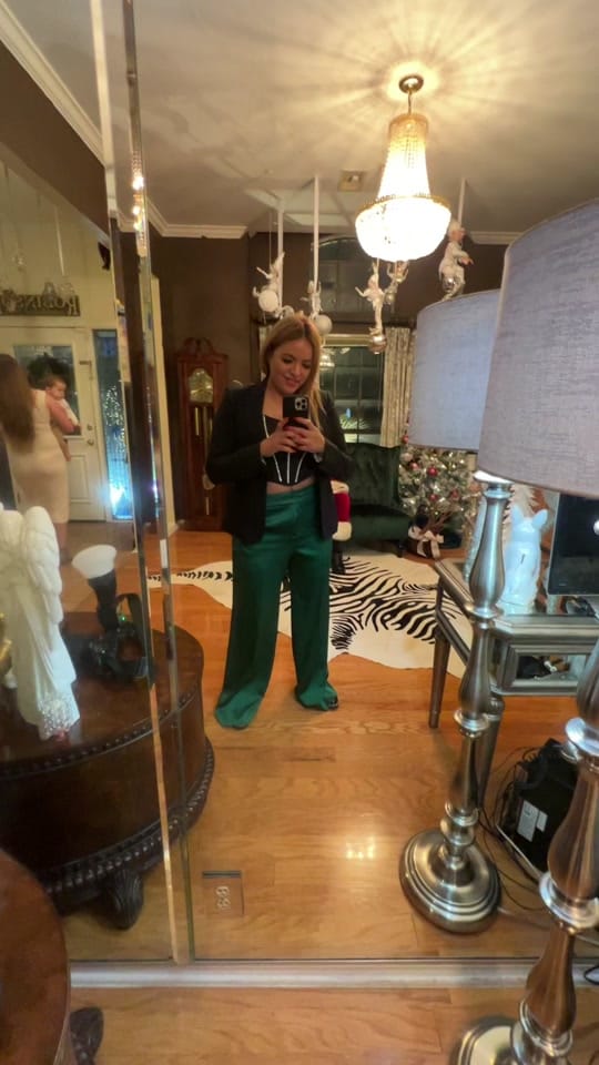 Post 5 by Esther Luna on TikTok (video)