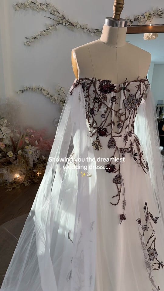 Post 4 by floraandlane on TikTok (video)
