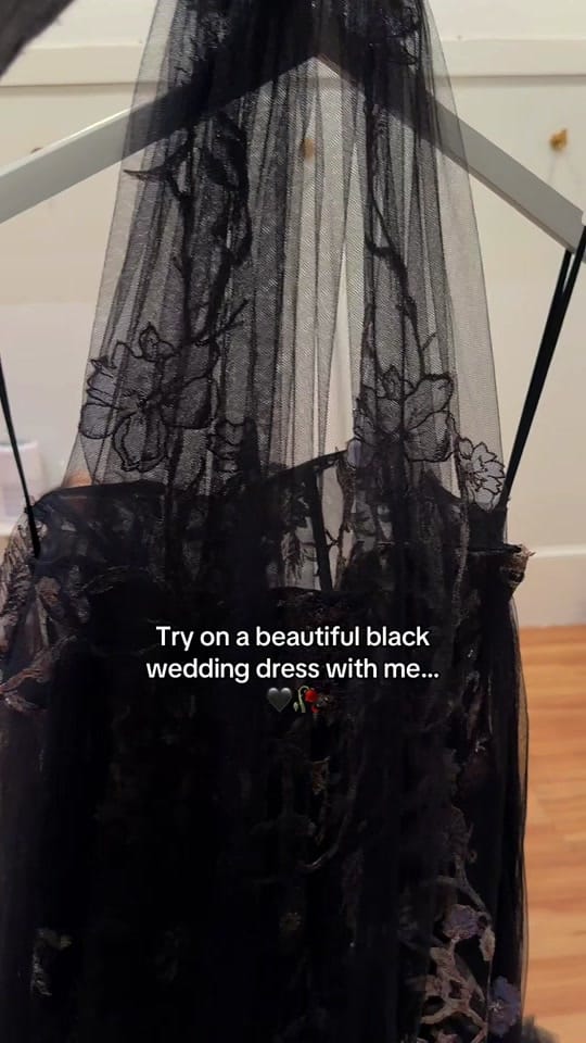Post 3 by floraandlane on TikTok (video)