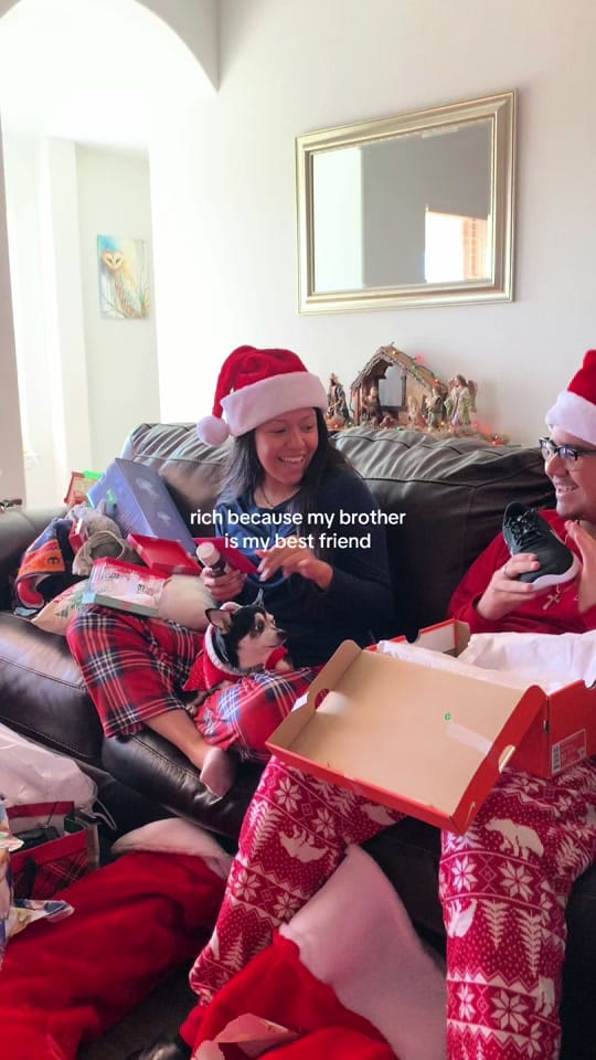 Post 4 by Brianna Perez on TikTok (video)