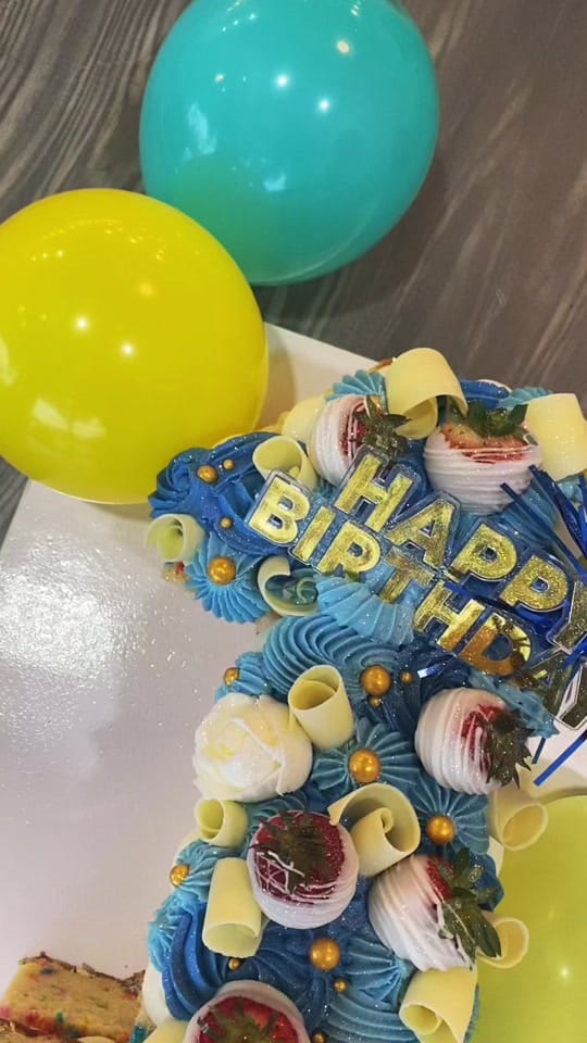 Post 5 by Blue Rooster Bake Shop on TikTok (video)