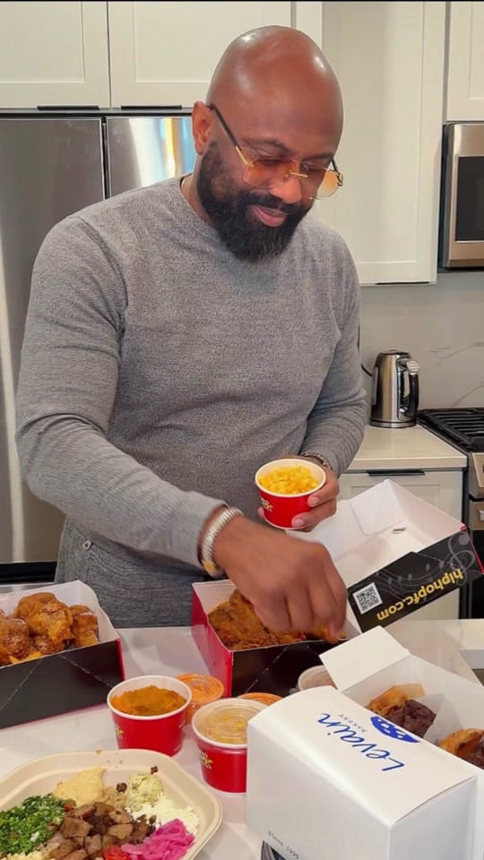Post 7 by Chimaeats on TikTok (video)