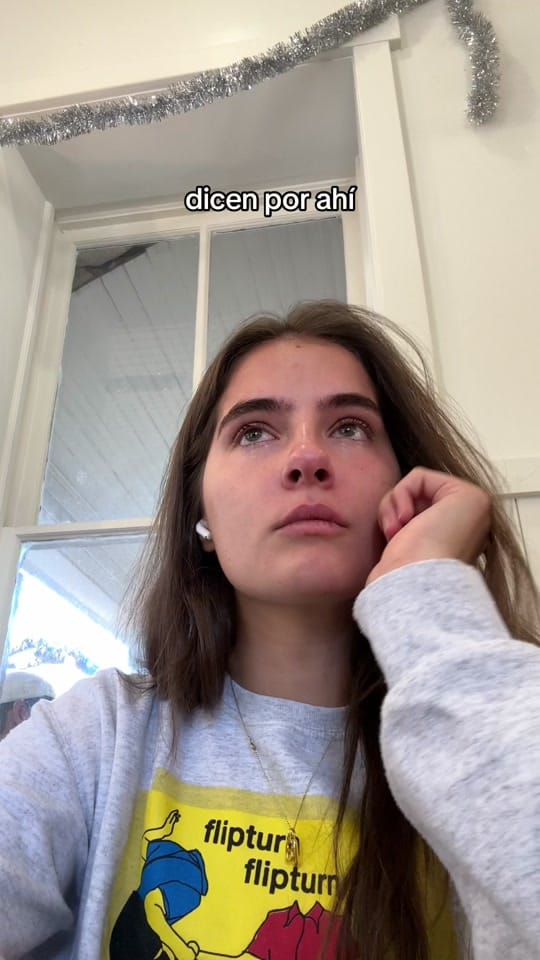 Post 10 by Alessandra Mayr on TikTok (video)