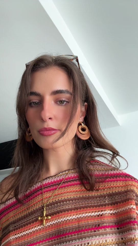 Post 5 by Alessandra Mayr on TikTok (video)