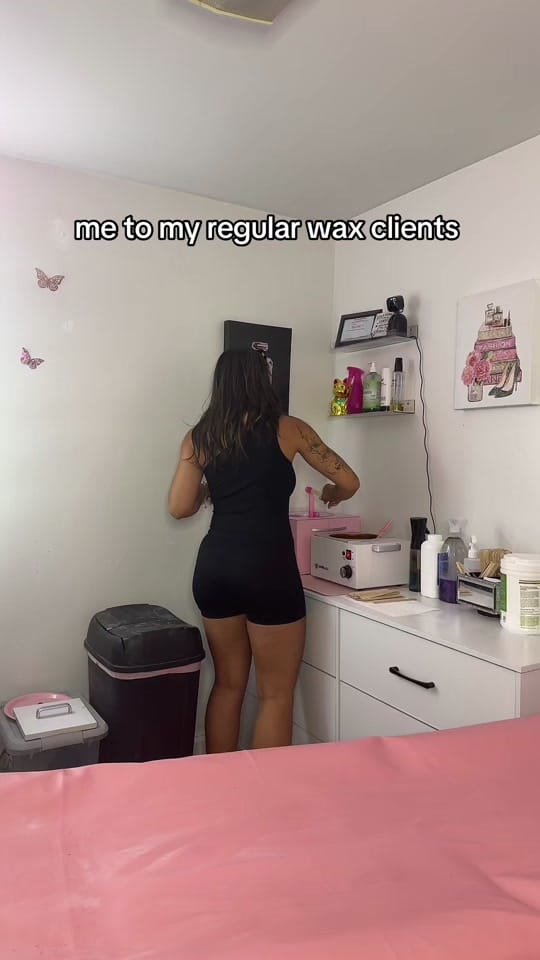 Post 9 by Natalie | NJ MUA & Esthetician on TikTok (video)