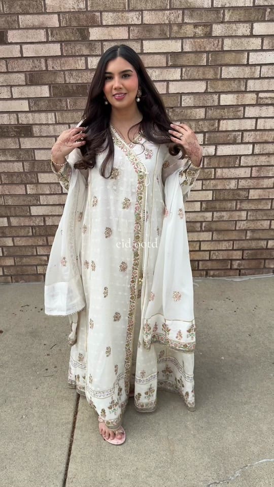 Post 8 by falalalaaak on TikTok (video)