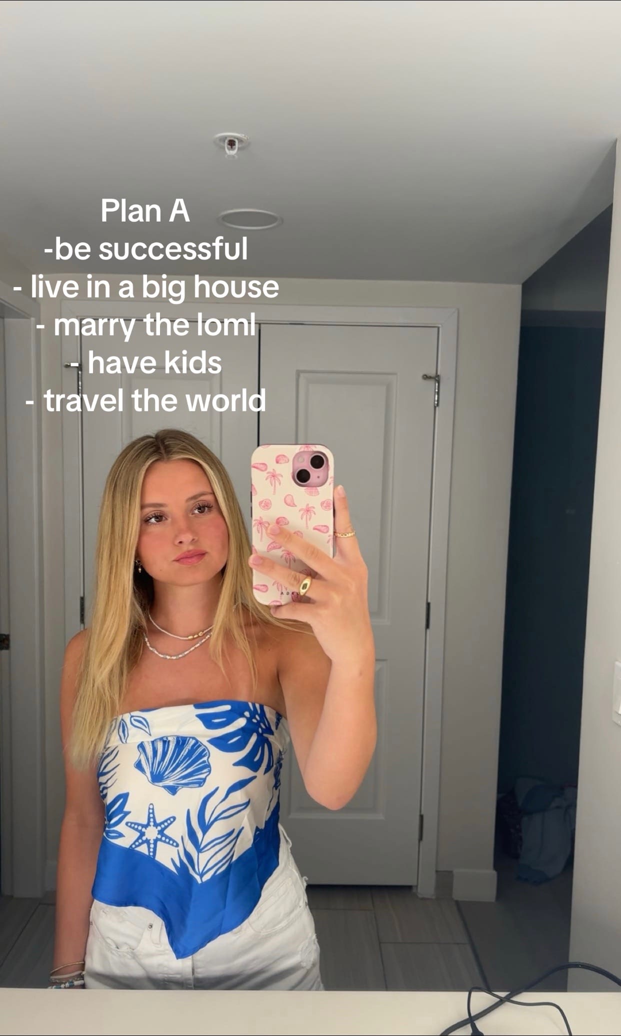 Post 4 by saule on TikTok (video)