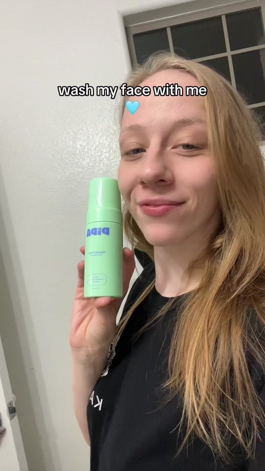 Post 4 by cait_sahm on TikTok (video)