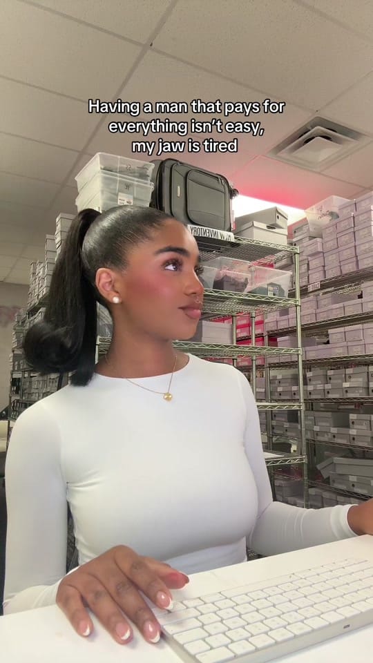 Post 3 by Shop Israella Vegas Boutique on TikTok (video)