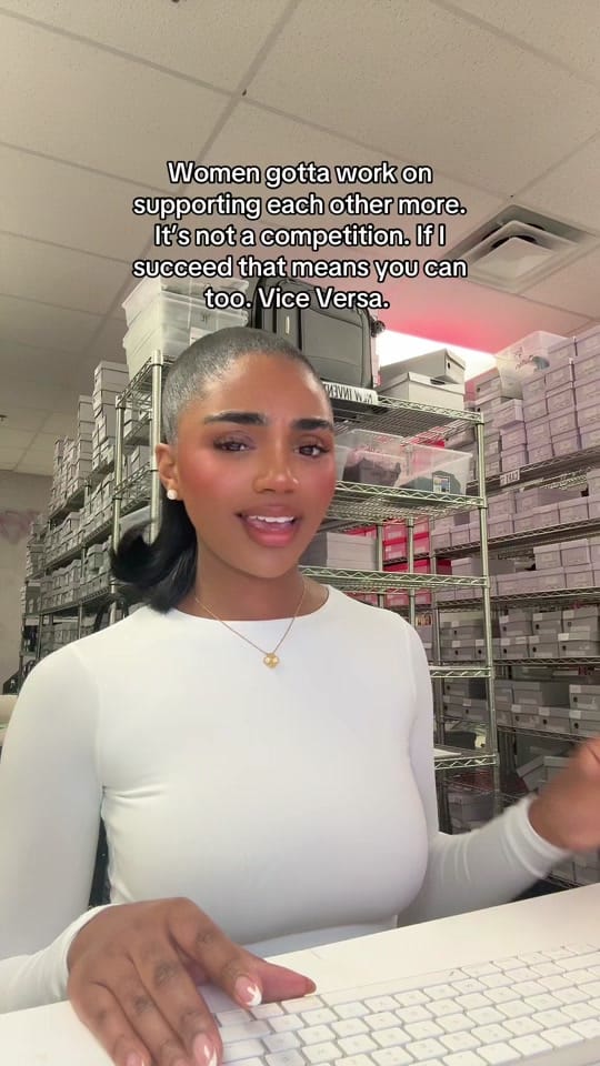 Post 8 by Shop Israella Vegas Boutique on TikTok (video)