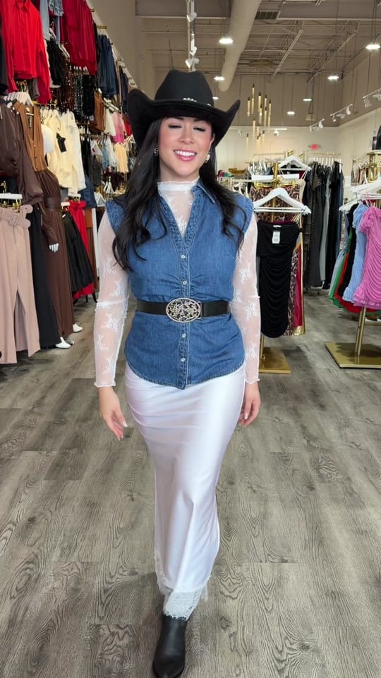 Post 8 by Paulinas Fashion Boutique on TikTok (video)