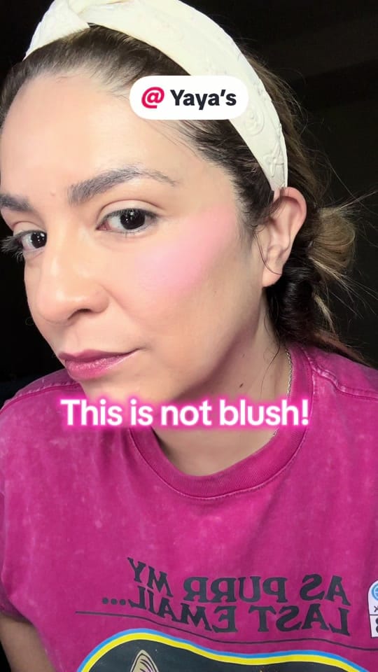 Post 4 by thewakeuptomakeup on TikTok (video)