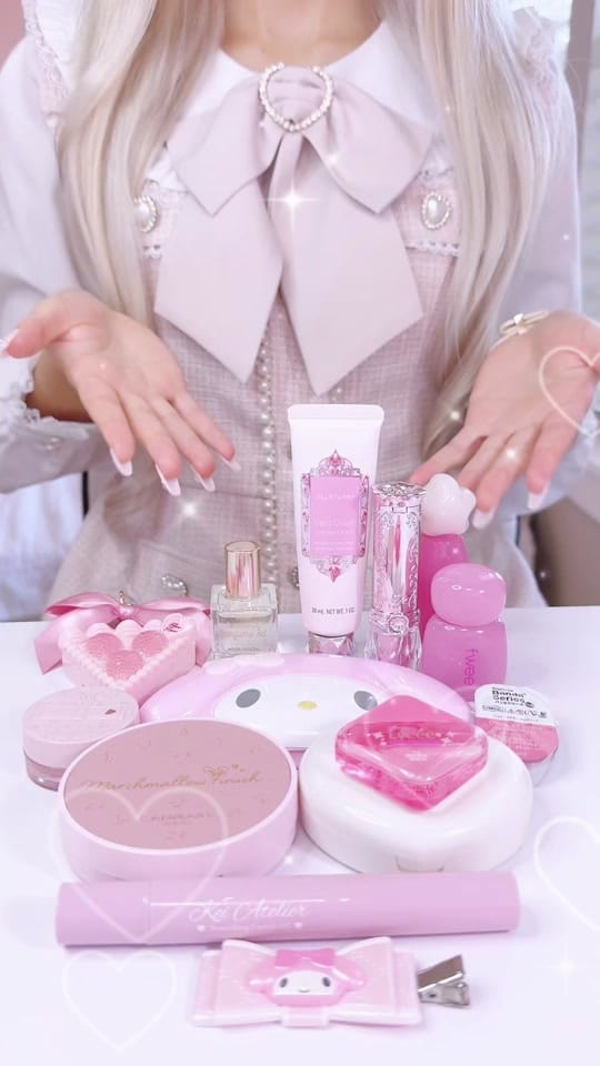 Post 7 by ♡ 𝐵𝓊𝓃𝓃𝓎 ♡ on TikTok (video)