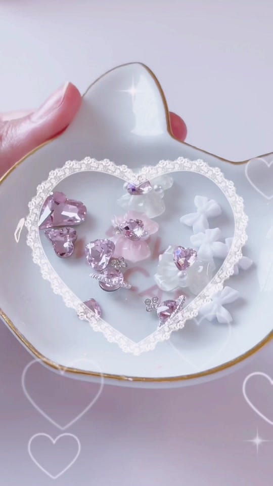 Post 8 by ♡ 𝐵𝓊𝓃𝓃𝓎 ♡ on TikTok (video)