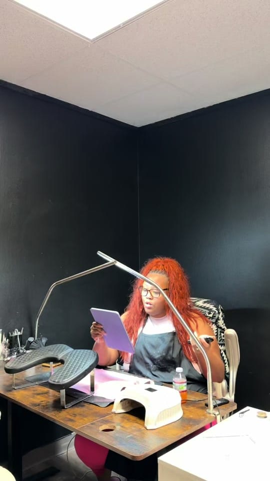 Post 5 by Retro Nails on TikTok (video)