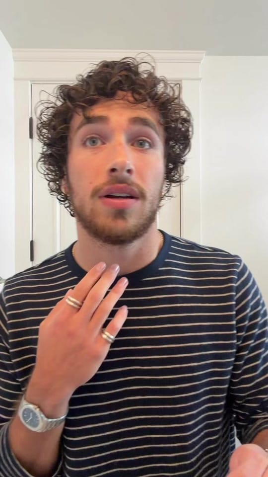 Post 6 by Elan Bibas on TikTok (video)