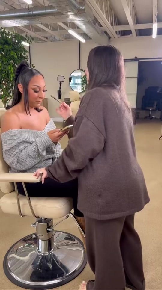 Post 3 by @mua_nina on TikTok (video)