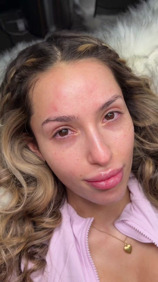 Post 3 by Taylor | Gallery Lashes on TikTok (video)