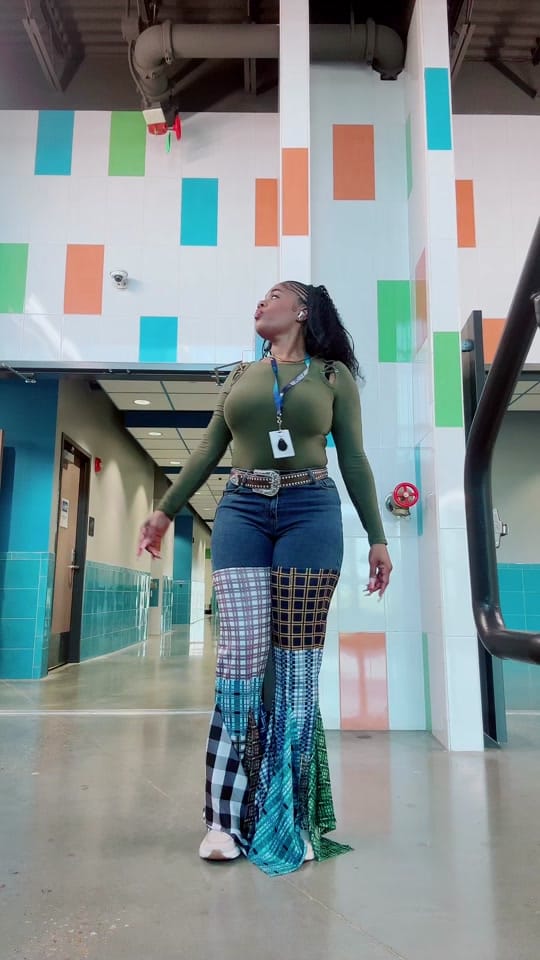 Post 10 by Icedoll on TikTok (video)
