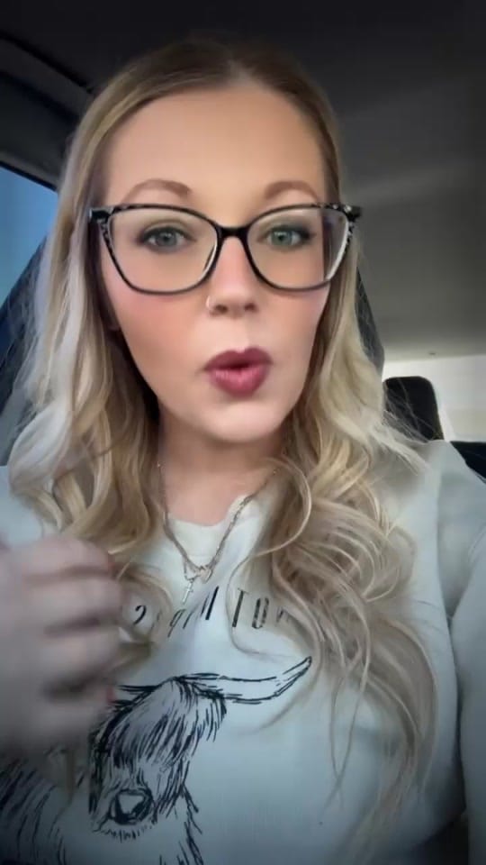 Post 7 by Alexis 🌻 on TikTok (video)