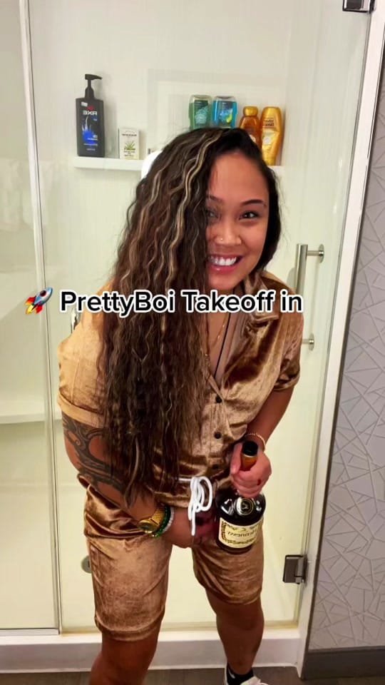 Post 8 by JewJew⚡️ | Fitness & Lifestyle on TikTok (video)