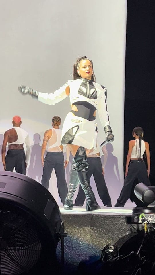 Post 10 by 𝐉🏹✧ :･ﾟ on TikTok (video)