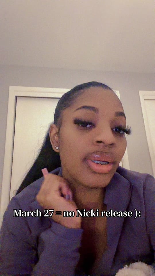 Post 5 by Ria Contour | Chicago MUA on TikTok (video)