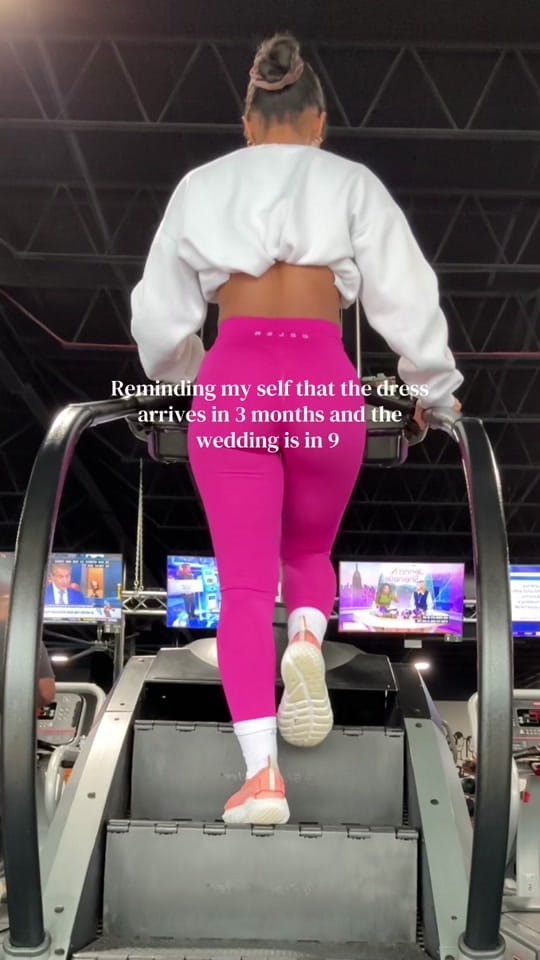 Post 3 by Deanna Nicole on TikTok (video)