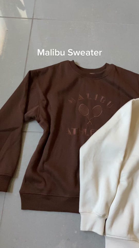 Post 8 by MollyLux🦋 on TikTok (video)