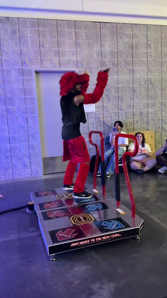 Post 8 by Chuck Van-Lare on TikTok (video)
