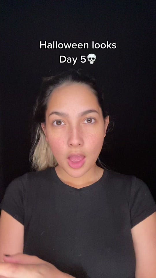 Post 10 by byandreaval on TikTok (video)