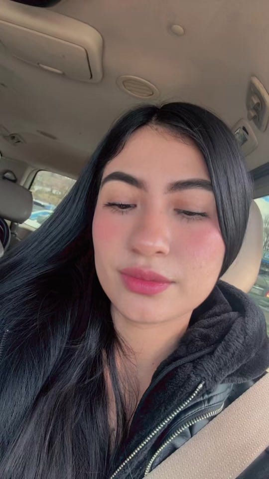 Post 1 by Nathalia🌸|UGC|Marketing on TikTok (video)
