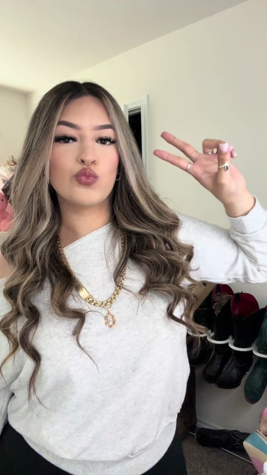 Post 4 by Kayley<3 on TikTok (video)