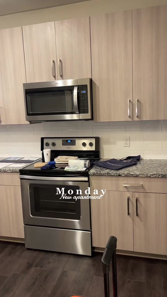 Post 10 by KD 🎀 on TikTok (video)