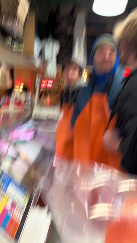 Post 4 by Pike Place Fish Market on TikTok (video)