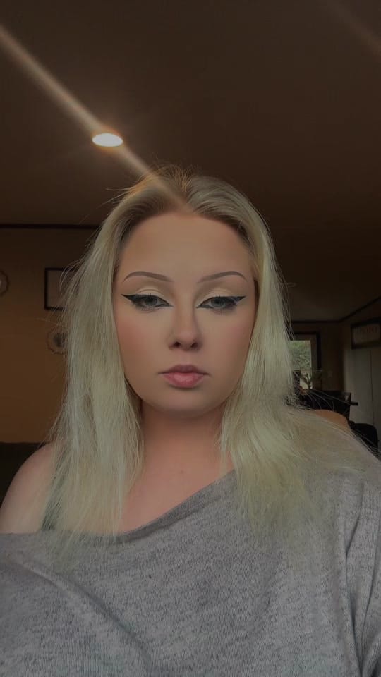 Post 6 by Amanda Asher🌻🌸🌷 on TikTok (video)