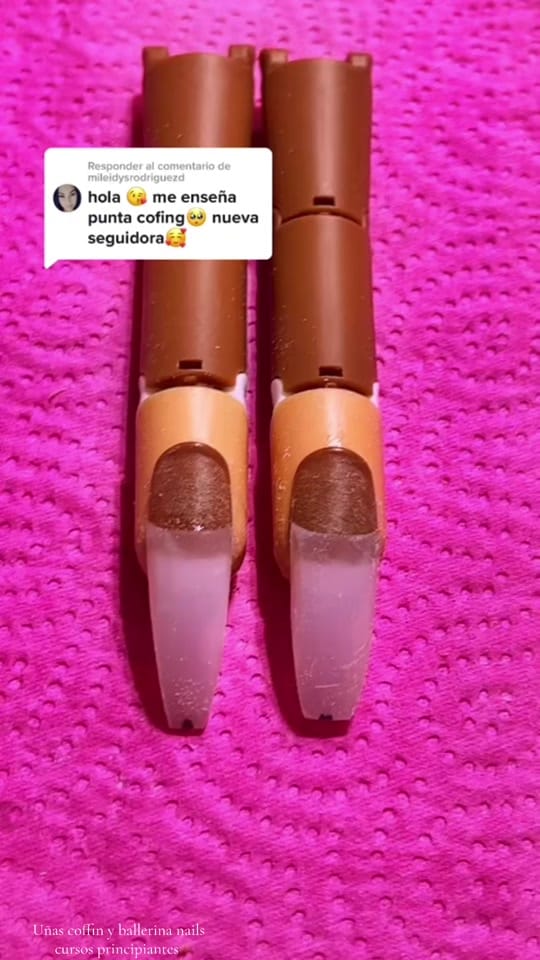 Post 4 by Carla Smileplease on TikTok (video)