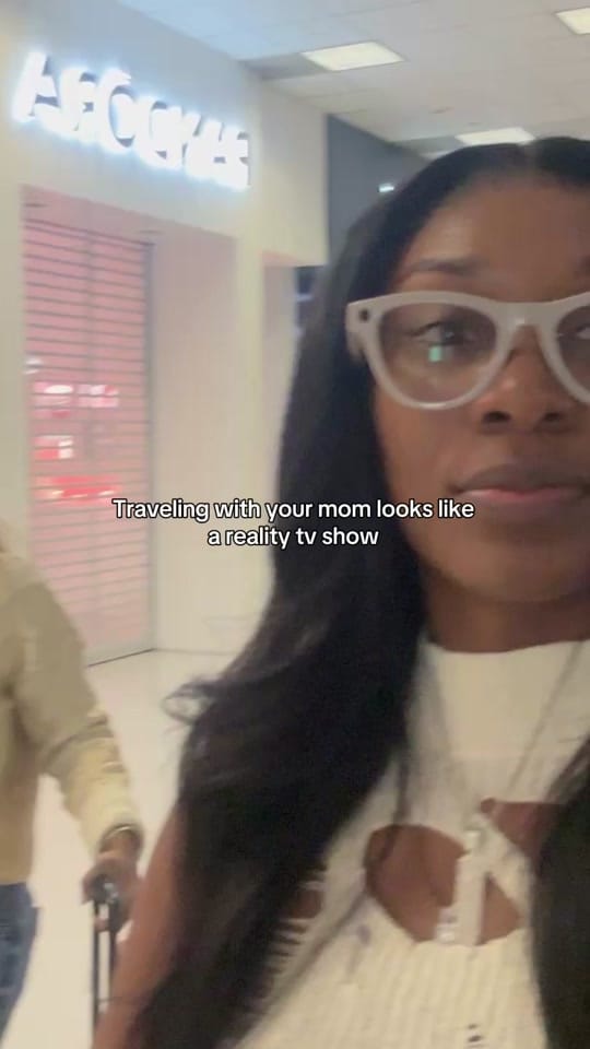 Post 3 by Travel With Lauryn🌎 on TikTok (video)