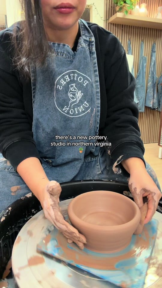 Post 3 by AlwaysBeMyFoodie on TikTok (video)