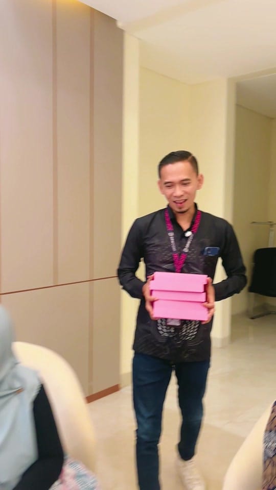 Post 5 by DRW Skincare Real on TikTok (video)