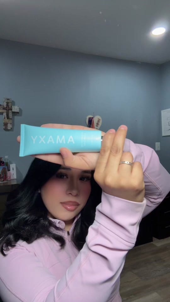 Post 2 by javkieeer on TikTok (video)