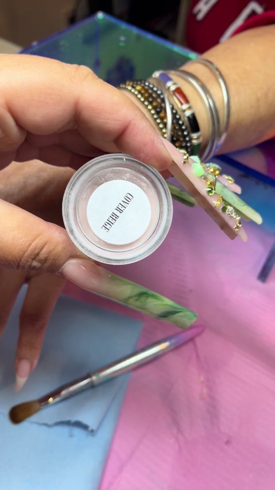 Post 1 by Zulaysnails on TikTok (video)