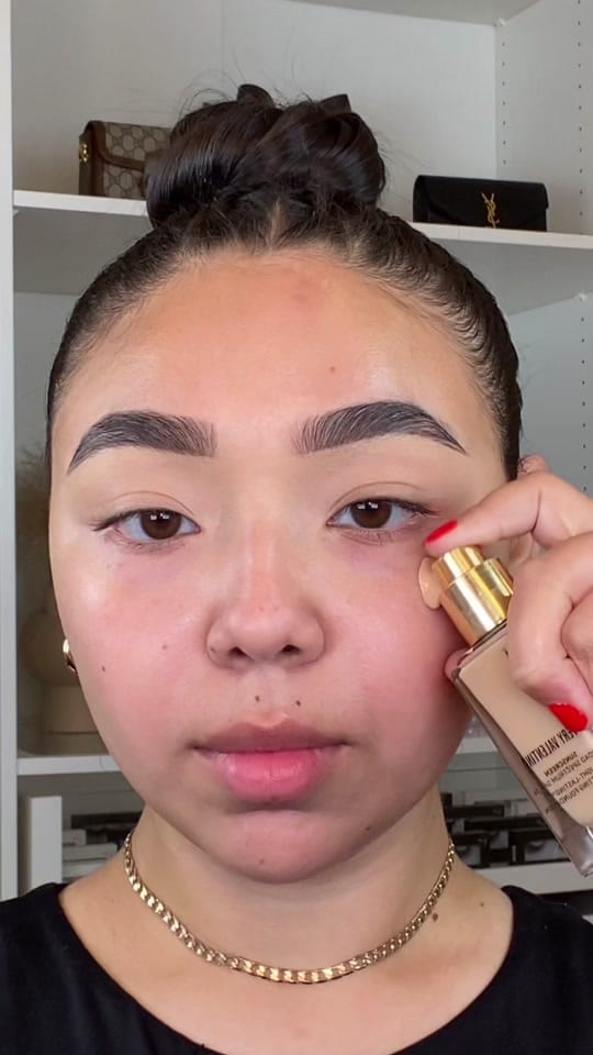 Post 7 by Vivian on TikTok (video)