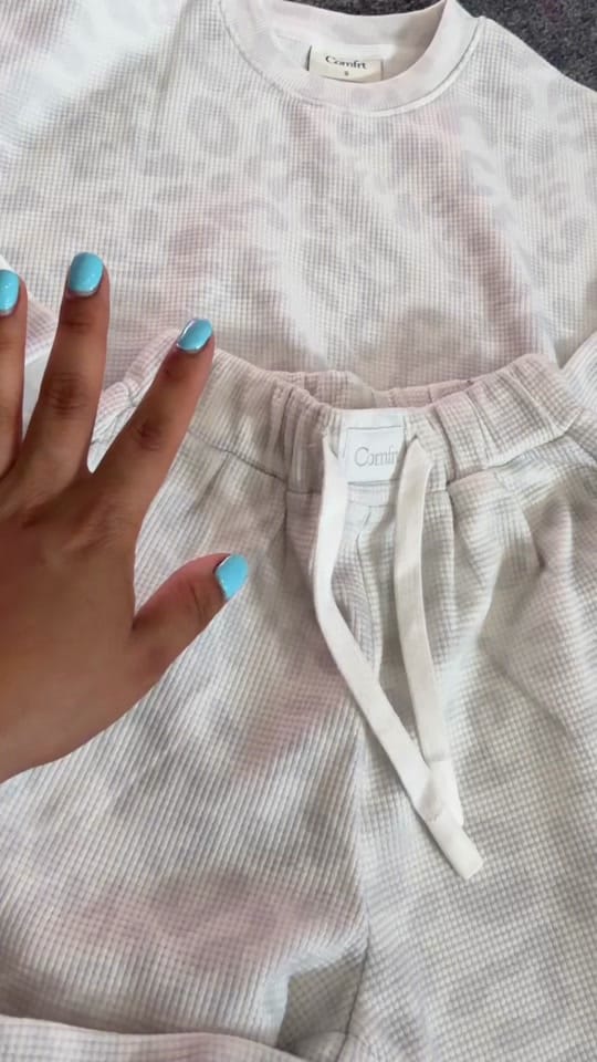 Post 5 by themorena702 on TikTok (video)