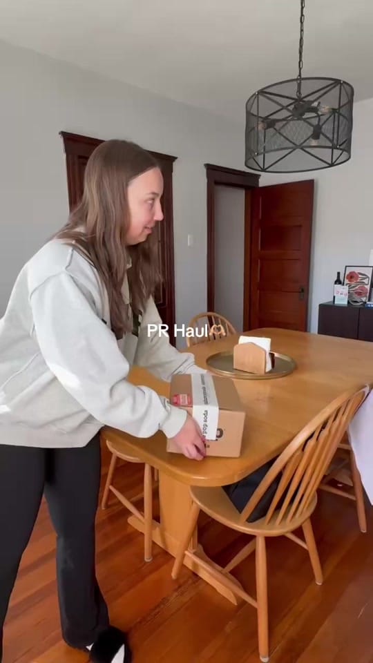 Post 7 by Bridget Gomes on TikTok (video)