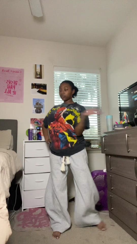 Post 2 by Madison🩵 on TikTok (video)